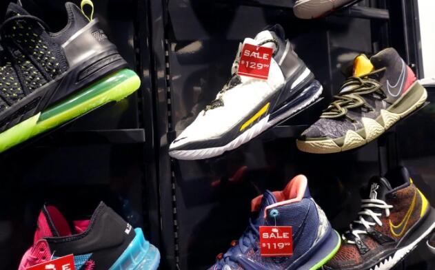 Foot Locker’s Latest Earnings Prove It Isn’t Reliant on Nike